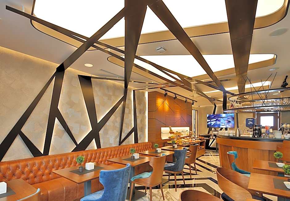 Sky Hotel