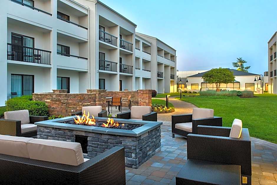 Courtyard by Marriott Silver Spring North/White Oak