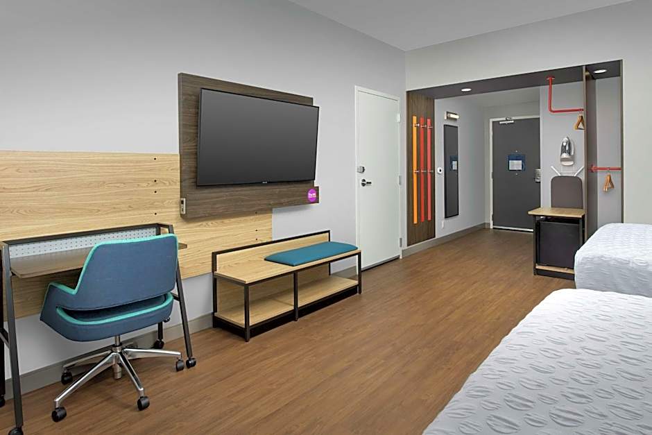 Tru By Hilton Lake City