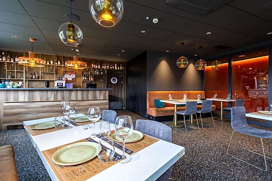 Hotel Zoo by Afrykarium Wroclaw