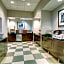 Hampton Inn Birmingham/Leeds