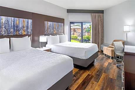 2 Queen Beds Non-Smoking Balcony View Microwave Fridge