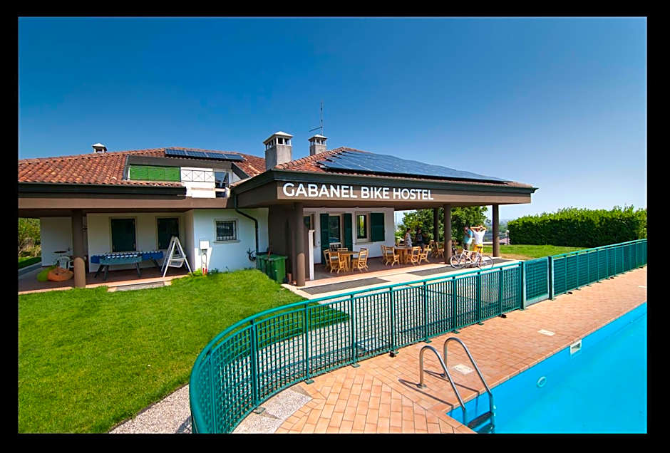 Gabanel Bike Hostel and B&B