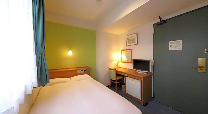 Smile Hotel Takaoka Ekimae