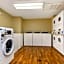 Extended Stay America Suites - Kansas City - Country Club Plaza