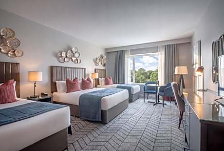 Executive Triple Room