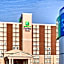 Holiday Inn Express Hotel & Suites Chatham South By IHG