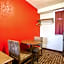 Bay Side Inn & Suites