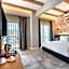Isola 12 Hotel