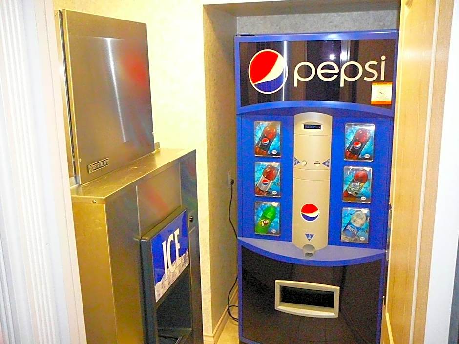 Coast Abbotsford Hotel & Suites