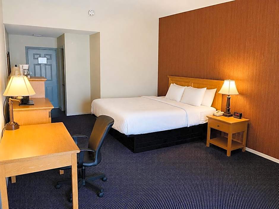 Travel Inn - Watertown NY