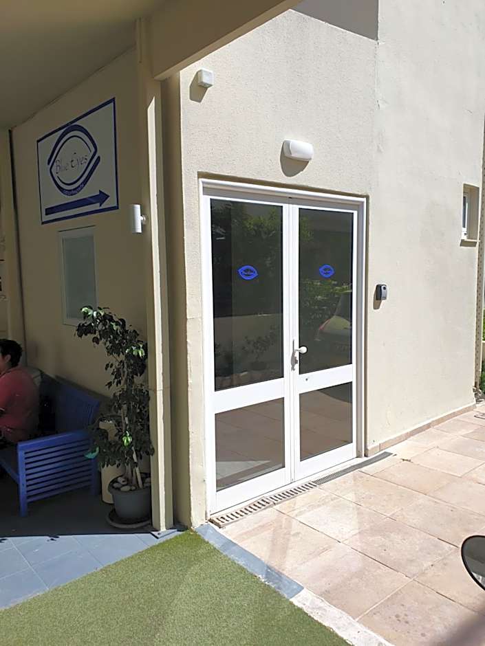 BLUE EYES APARTMENTS