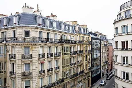 Quadruple Room (4 Twin Beds) (4 Twin Beds)