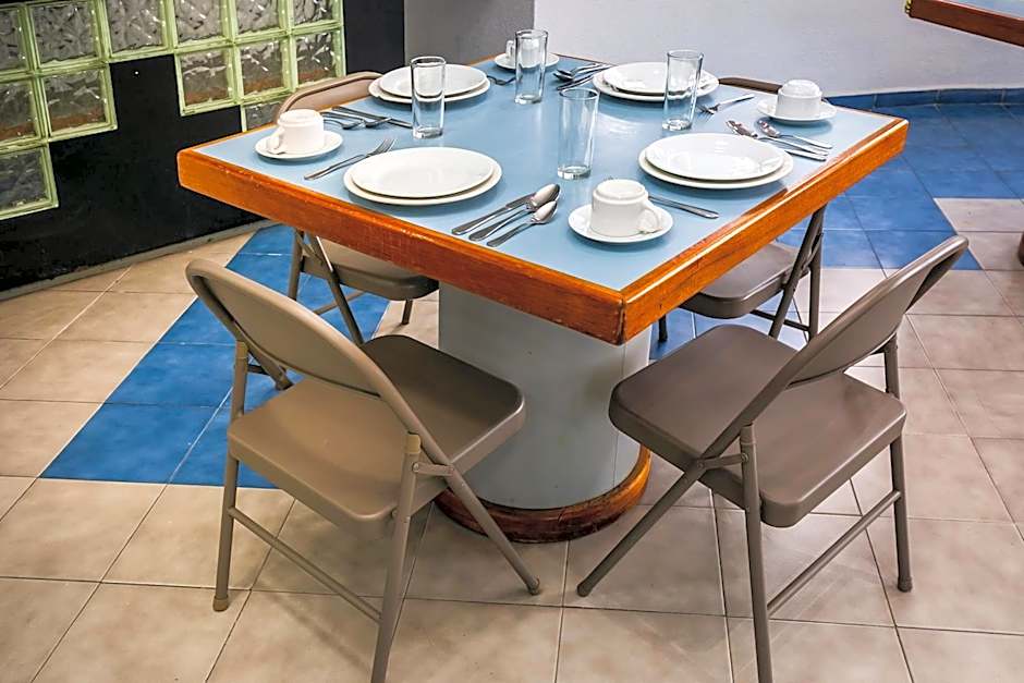 Capital O Hotel Casa Blanca, Morelia