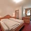 Berghotel zum Zirm