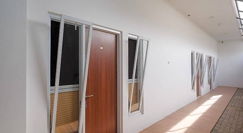 RedDoorz Syariah near Transmart Pabelan Solo