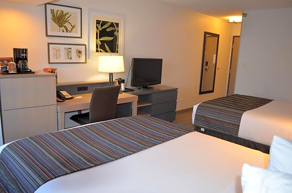 Country Inn & Suites by Radisson, Frederick, MD