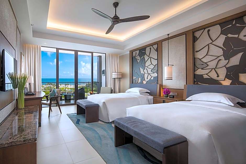 Photo 1 of 6 of Deluxe 2 Beds, Ocean View