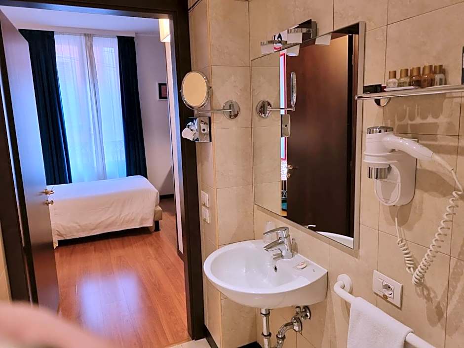 Phi Hotel Bologna