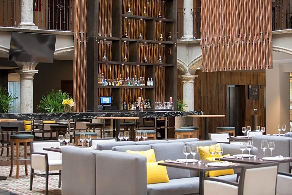 Hotel Indigo - Guadalajara Expo By IHG