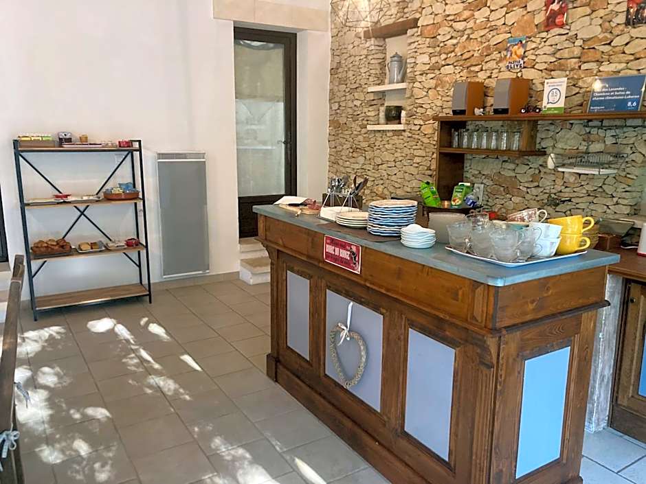 Clos des Lavandes - Chambres et Suites de charme climatisées-Luberon