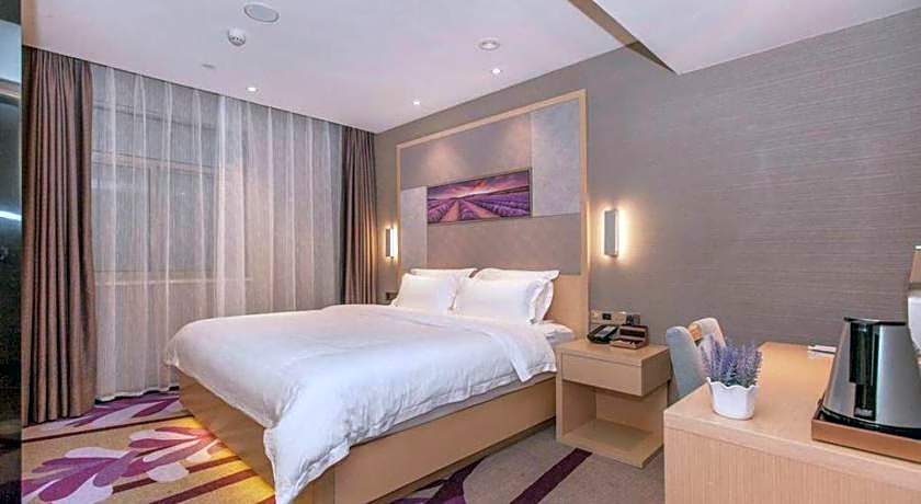 Lavande Hotel Wuhan Jianghan Road Subway Station