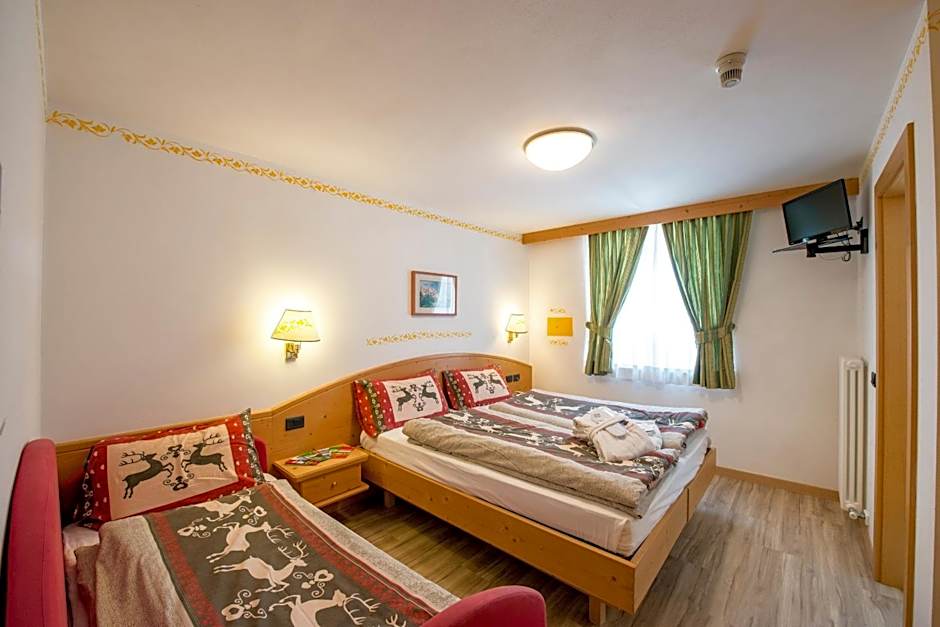 Hotel Villa Rosella Park & Wellness