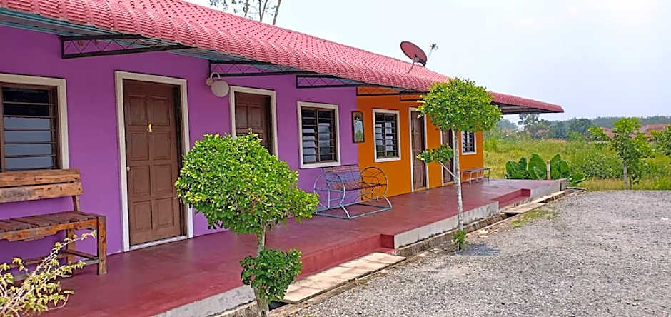 Capital O 90168 Serambi Pelangi Chalet