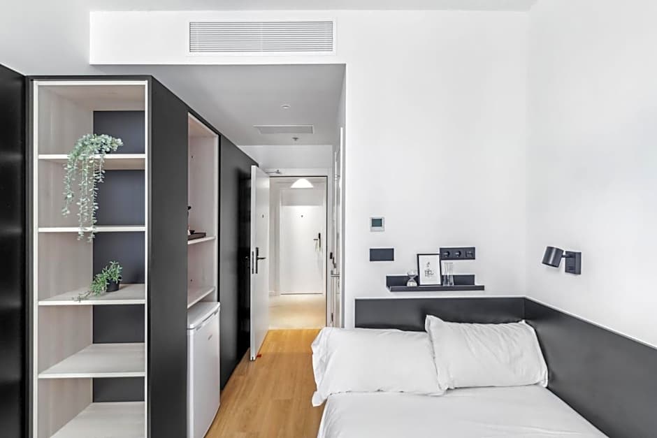 Home and CoLiving Pamplona