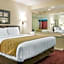 Comfort Inn Lakeside - Mackinaw City