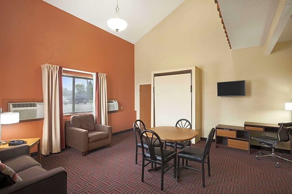 Super 8 by Wyndham Salem
