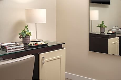 Superior Room with Balcony (3 adults)