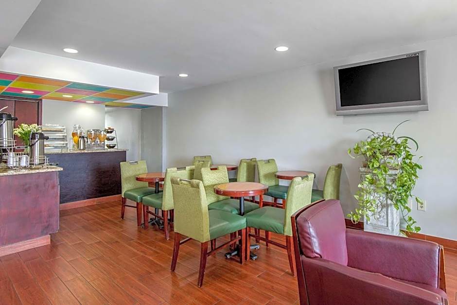 Econo Lodge Aiken Central