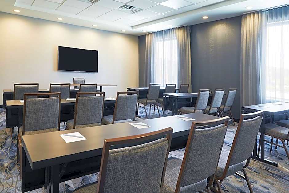 Fairfield Inn & Suites by Marriott Kansas City Belton