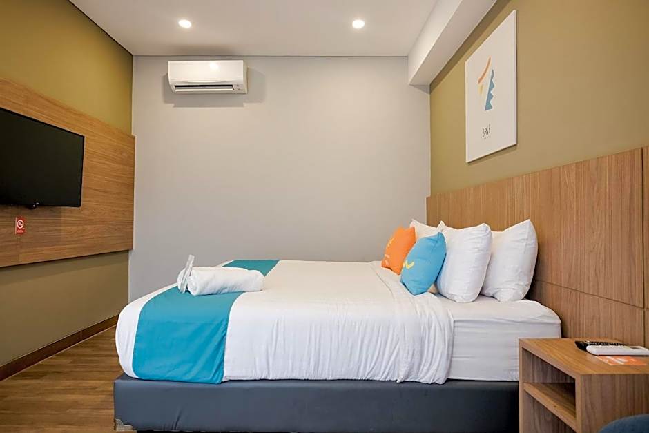 Sans Hotel Puri Indah Jakarta