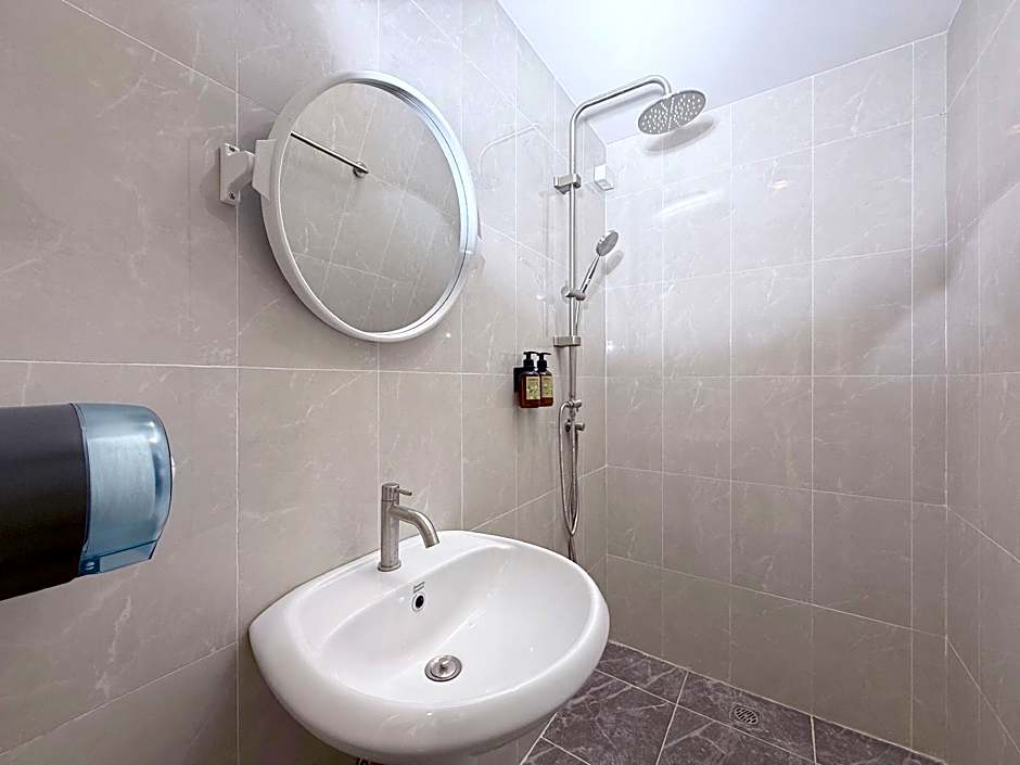 Fishtail Hostel Phuket