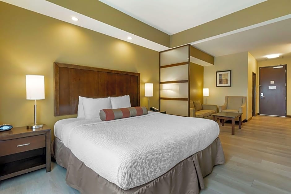 Best Western Plus Lacey Inn & Suites