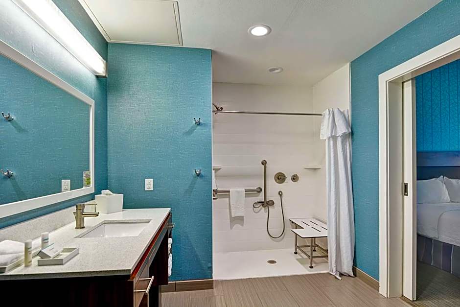 Home2 Suites By Hilton Pensacola I-10 At North Davis Hwy