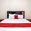 RedDoorz Plus Syariah @ Hotel Indonesia Kajen