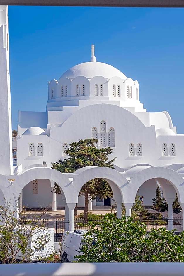 Aressana Spa Hotel & Suites