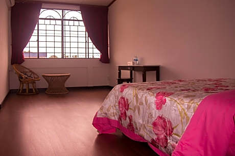 Double Room with Shared Bathroom