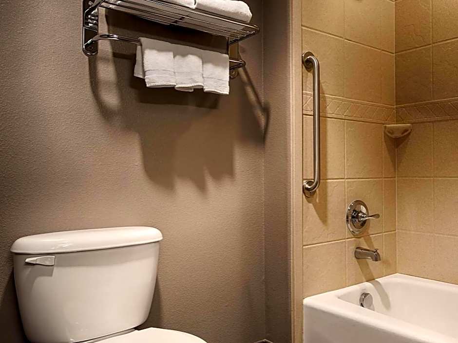 Best Western Giddings Inn & Suites