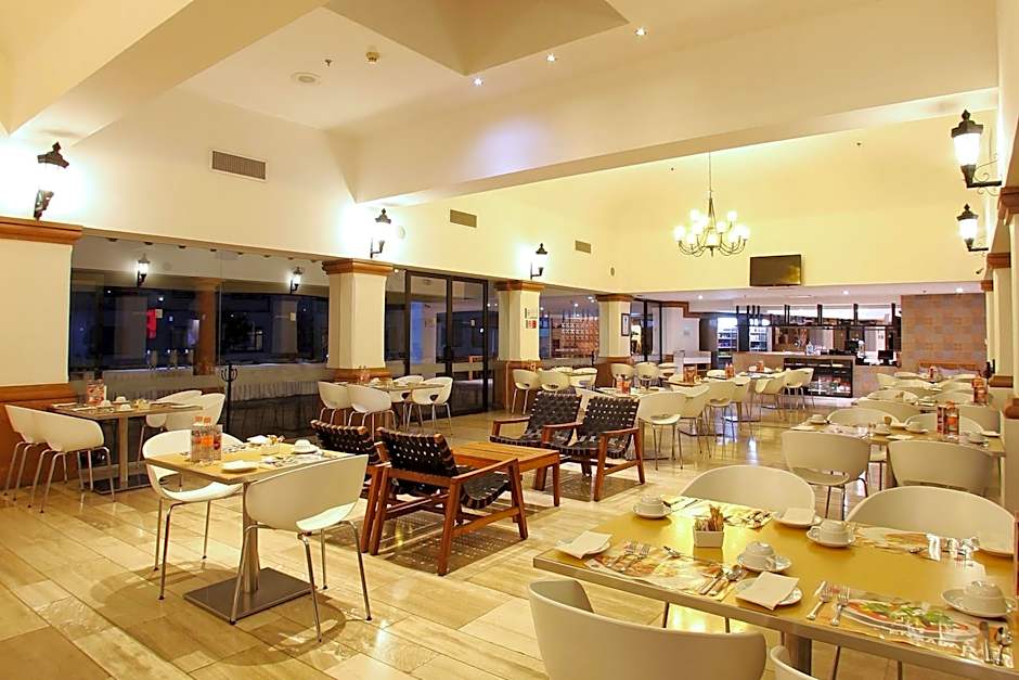 Fiesta Inn Queretaro