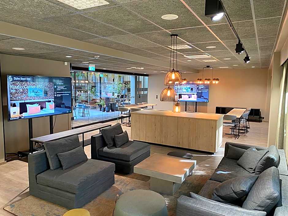 Skyline Airport Hotel