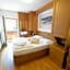 Albergo Miravalle-Tre Cime Views
