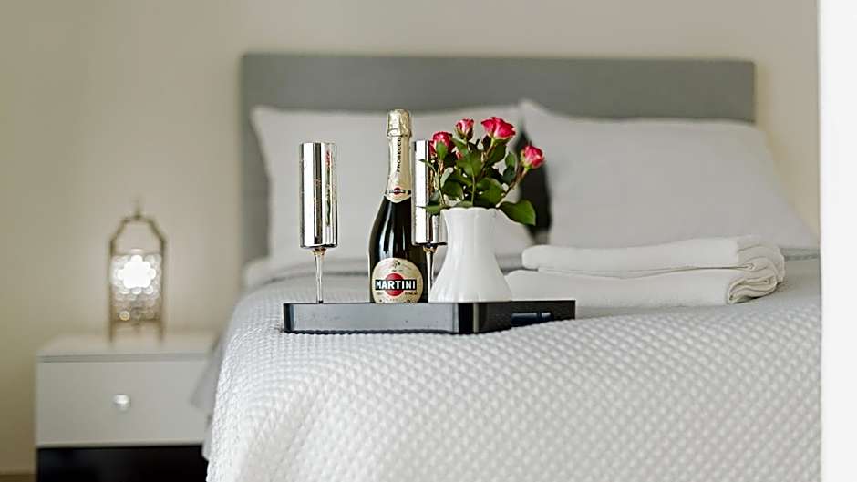 Aparthotel Koroni Home