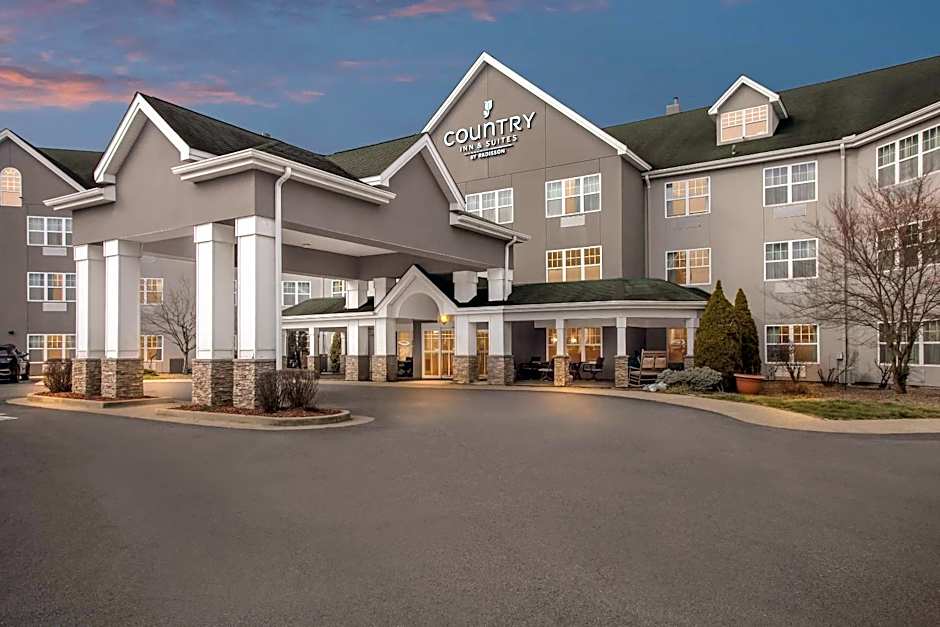 Country Inn & Suites by Radisson, Beckley, WV