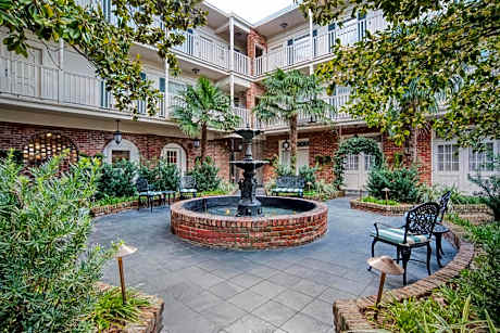 Best Western Plus French Quarter Courtyard Hotel