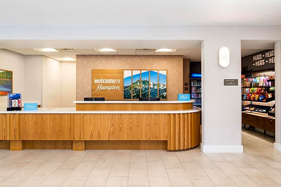 Hampton Inn By Hilton & Suites Redding