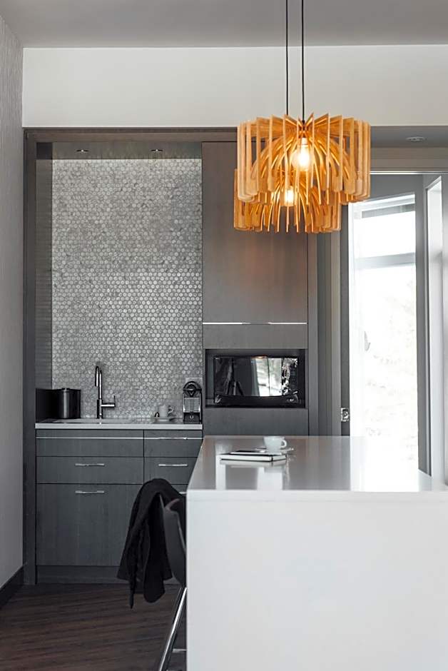 Entourage sur-le-Lac